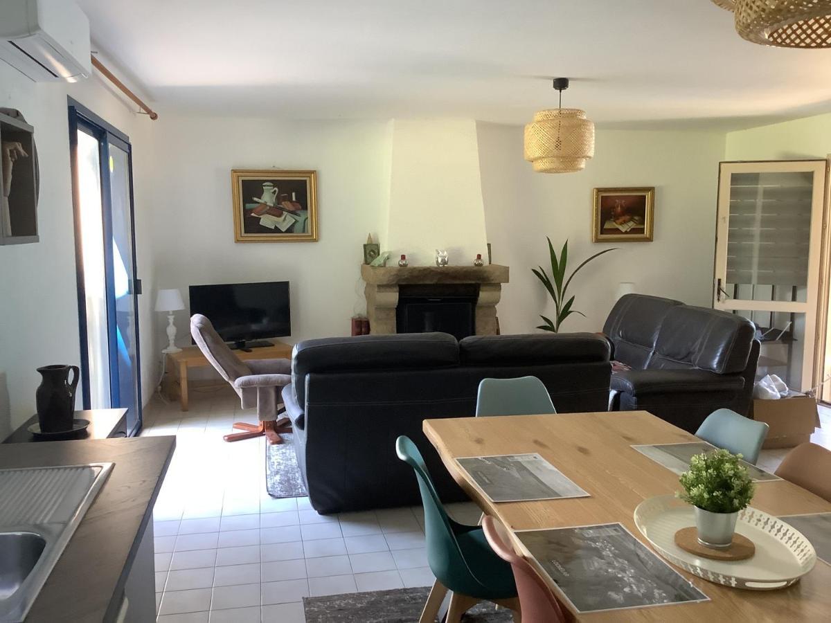 Gite Milin A Sizun Hebergement Confortable Pour 7 Pers מראה חיצוני תמונה